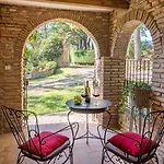 Casa Ciculino 8, Emma *