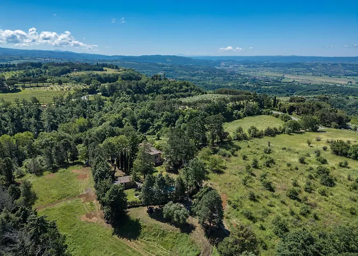 Casa Ciculino 8, Emma